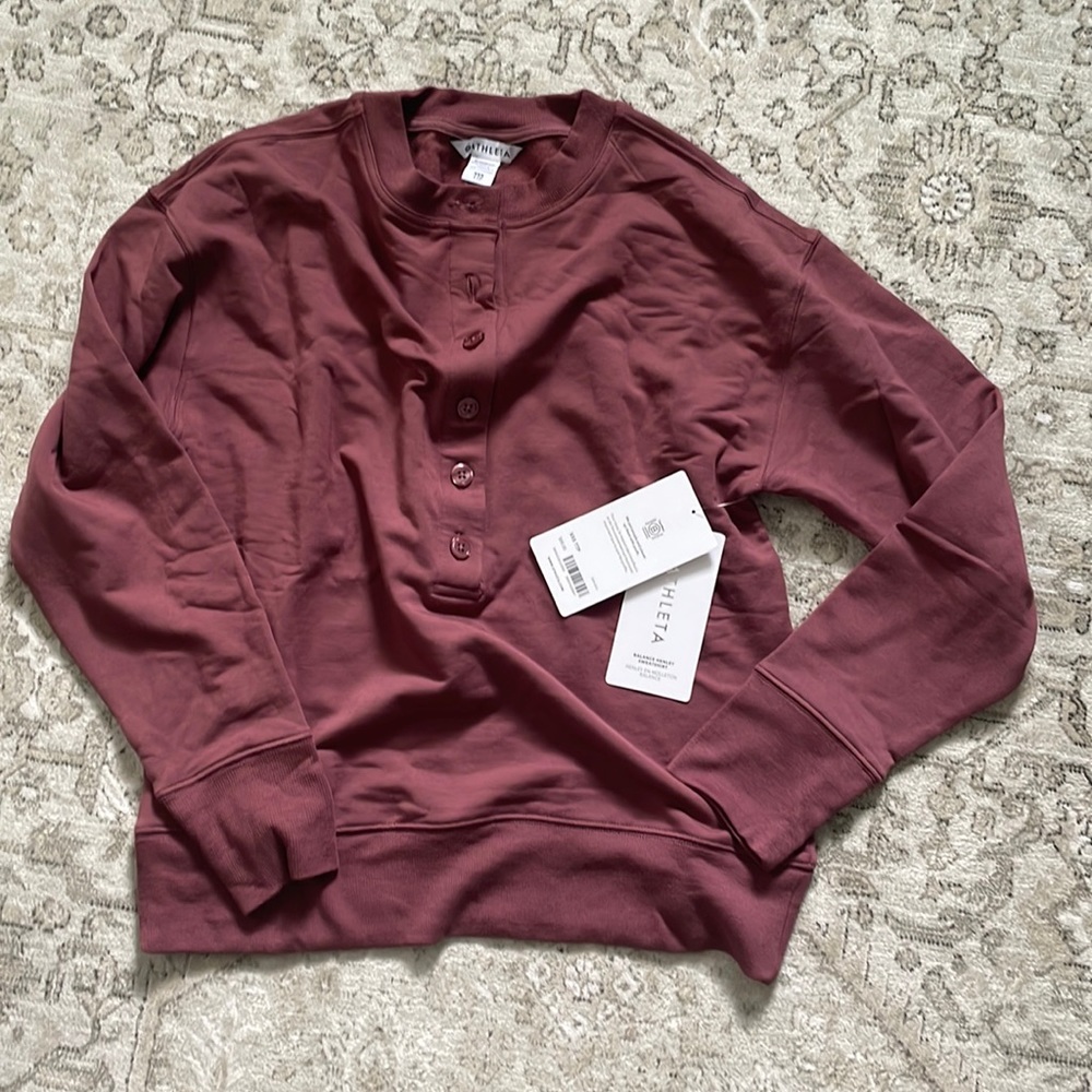 NWT Athleta Balance sweatshirt